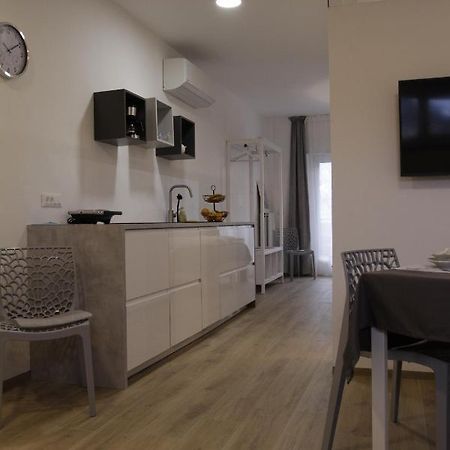 Apartment Mia เมราโน ภายนอก รูปภาพ